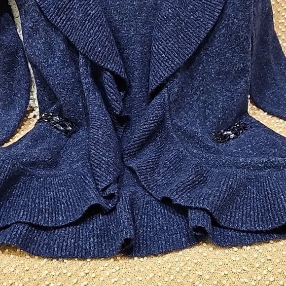 INC Sweater - Picture 12 of 12